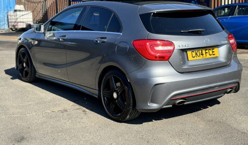 
								Mercedes-Benz A Class 2.0 A250 Engineered by AMG 7G-DCT 4MATIC Euro 6 (s/s) 5dr full									