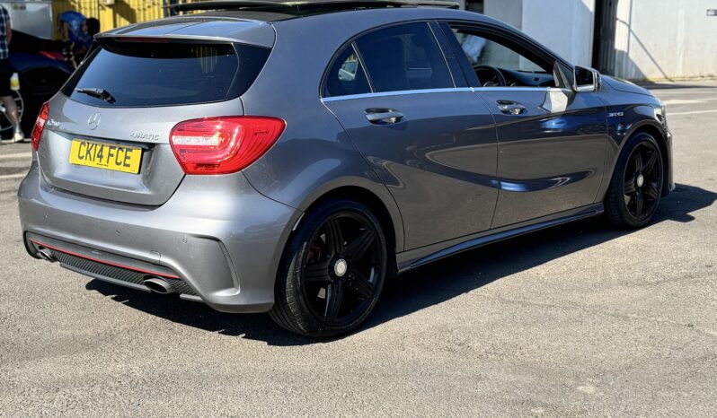 
								Mercedes-Benz A Class 2.0 A250 Engineered by AMG 7G-DCT 4MATIC Euro 6 (s/s) 5dr full									