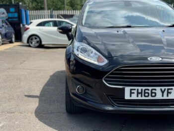 Ford Fiesta 1.0T EcoBoost Titanium Euro 6 (s/s) 5dr